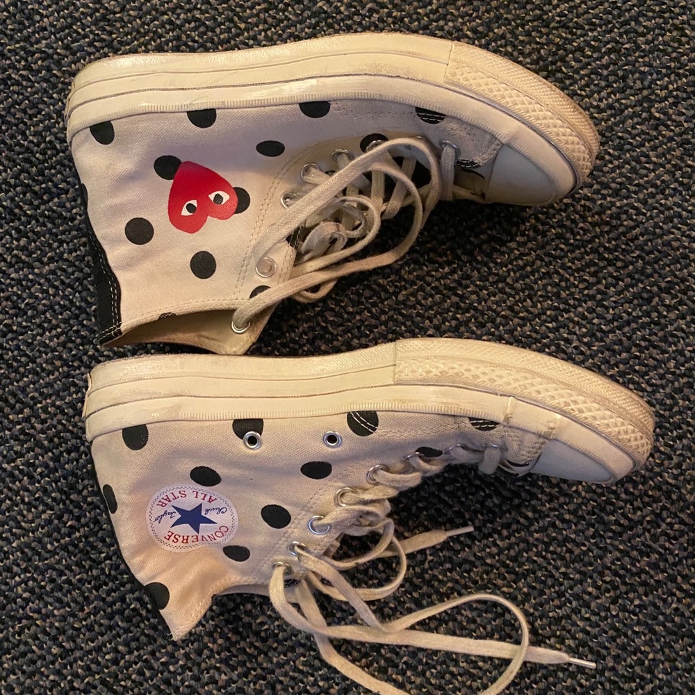COMME DES GARÇONS PLAY CONVERSE